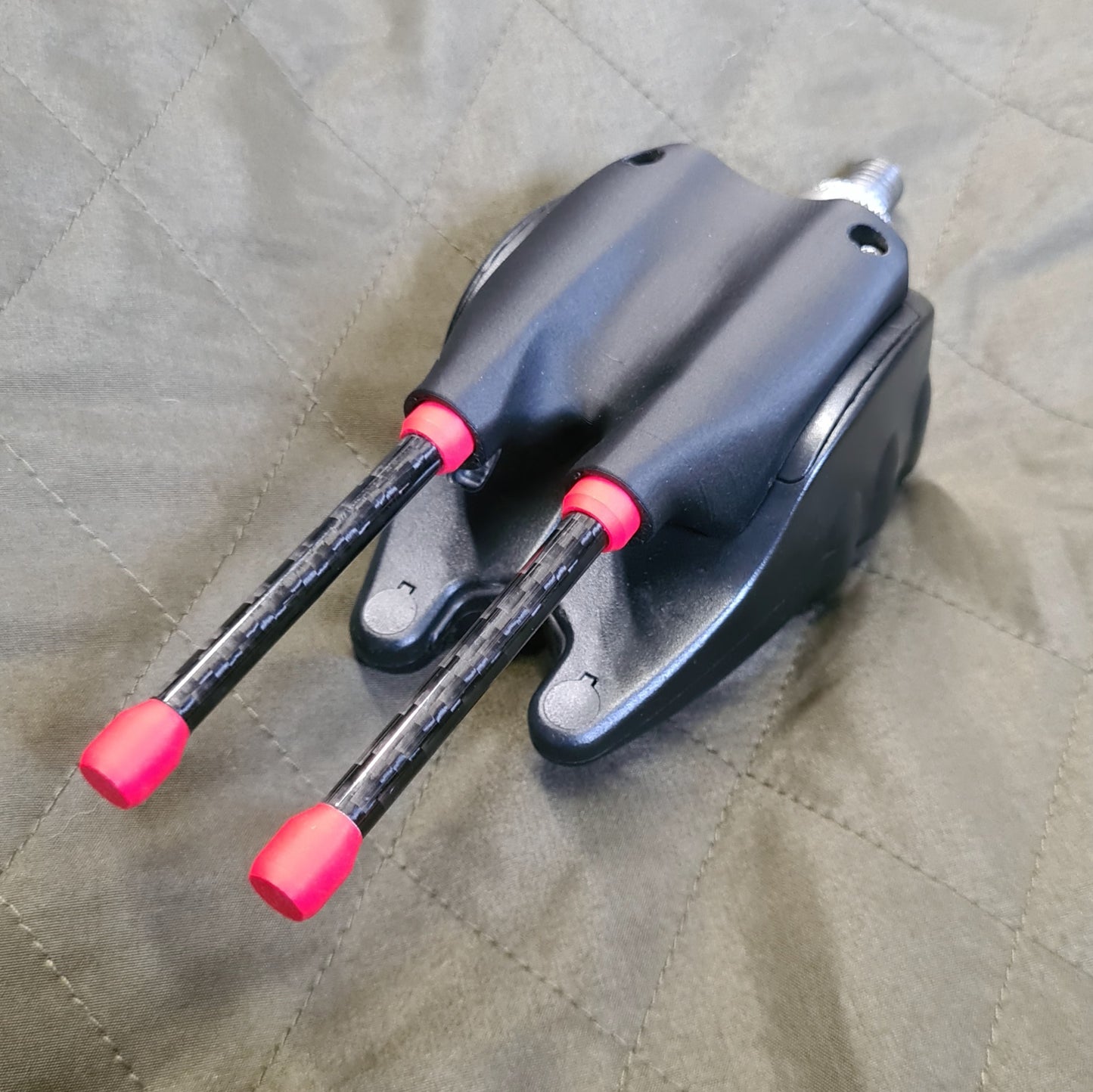 Fox NTXr bite alarm with carbon snag ears