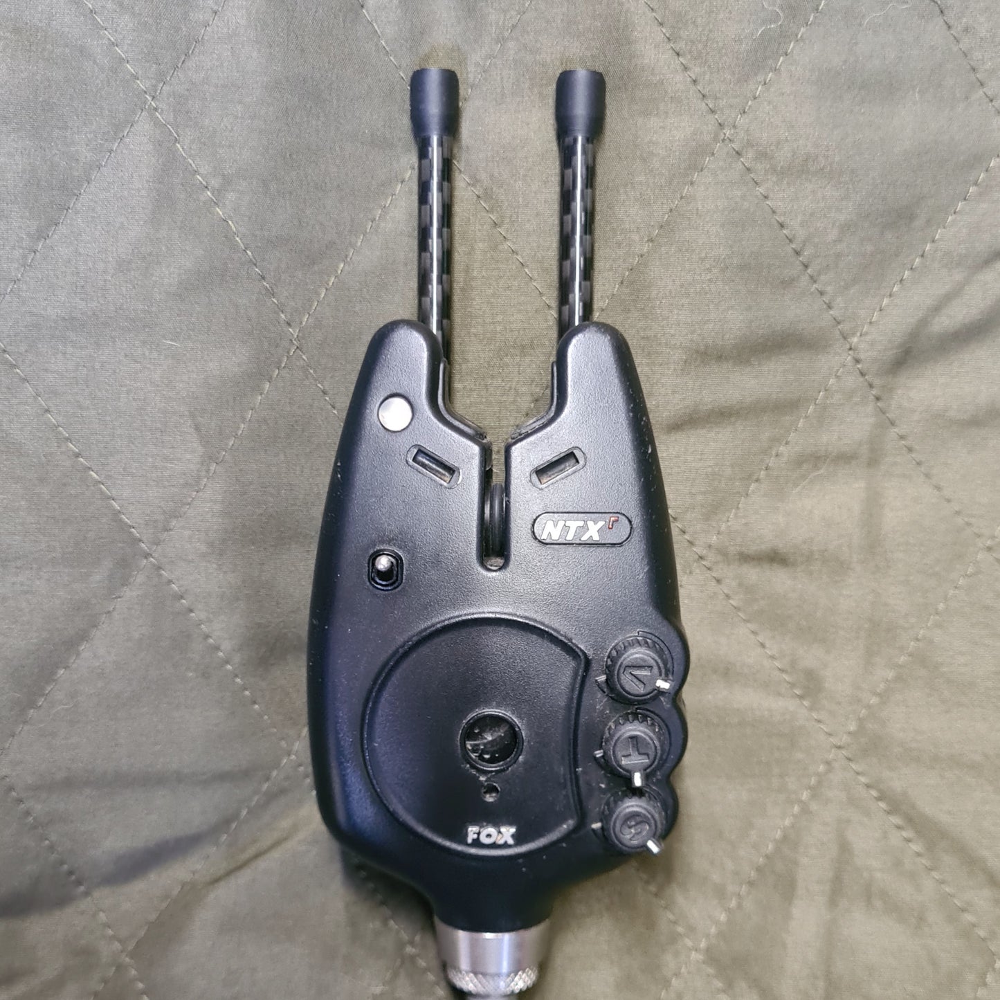 Fox NTXr Bite Alarm Snag Ears - Carbon Fibre - Removable Ears
