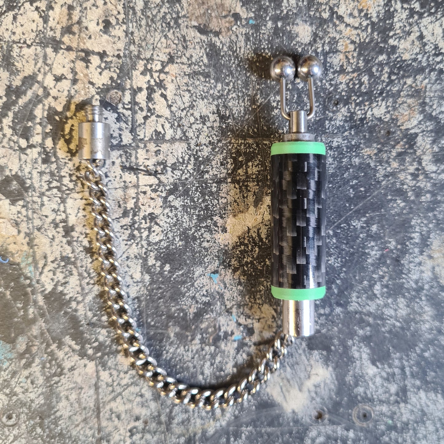 green carbon fibre bobbin for carp fishing