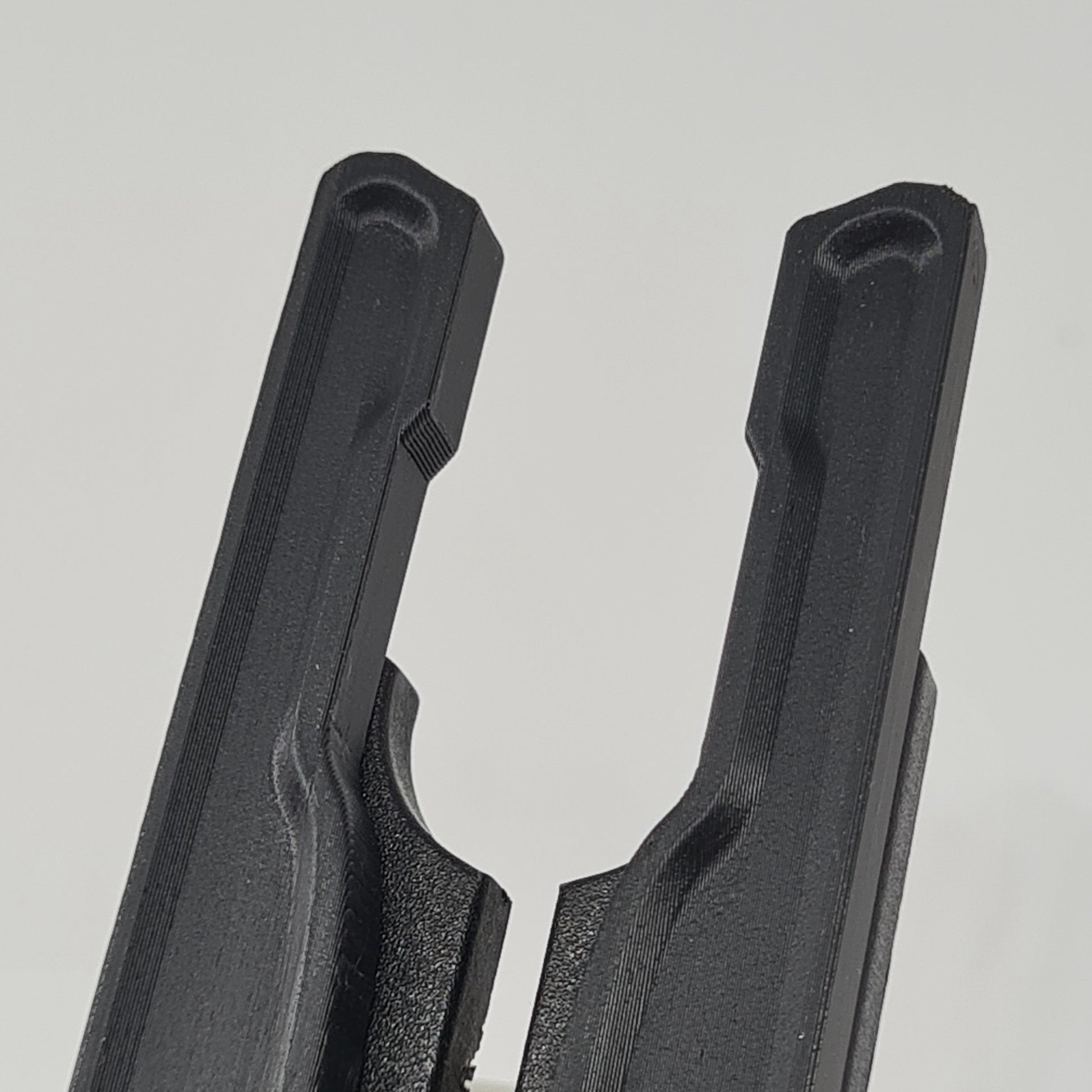 Carbon black bite alarm snag ears rear close up