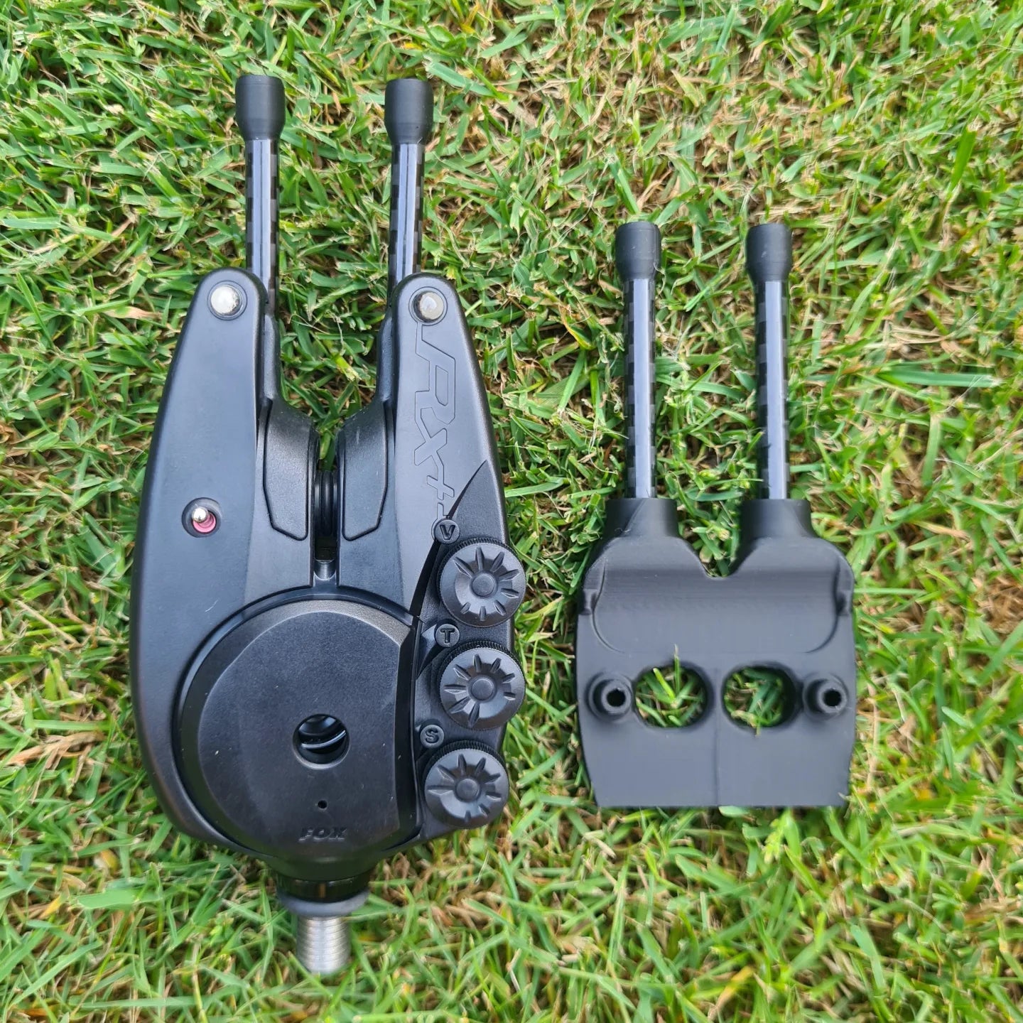 Fox RX+ Bite Alarm Snag Ears - Carbon Fibre