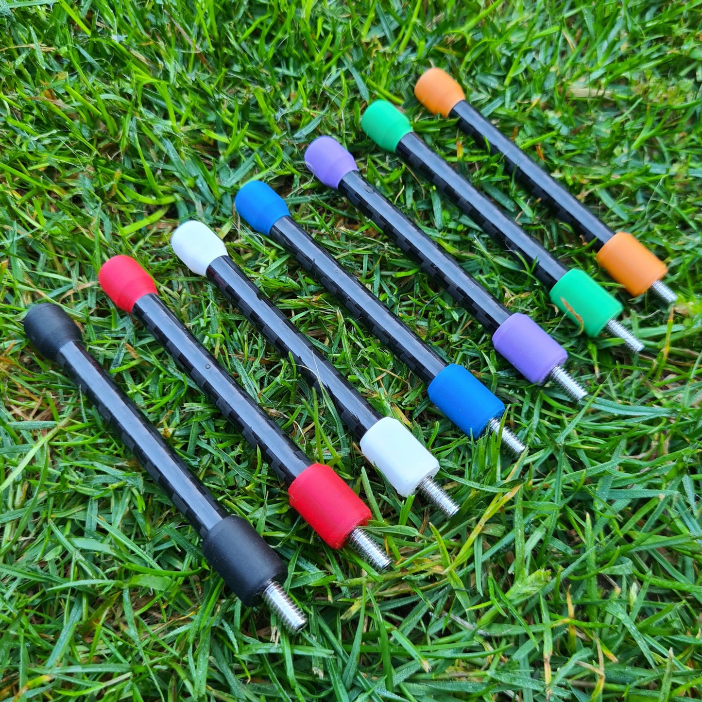 7 colour variations of removable carbon fibre snag ear tips for carp fishing bite alarms 